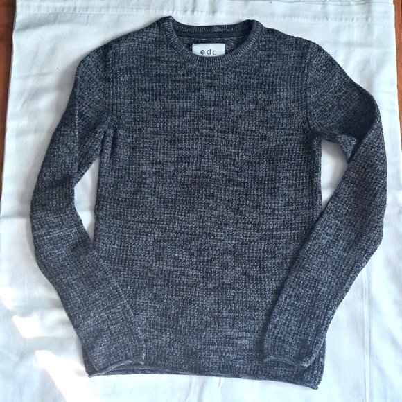 edc sweather size extra small - Picture 1 of 5